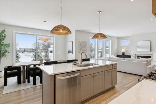 6197 Harkness Lane S, Cottage Grove, MN 55016