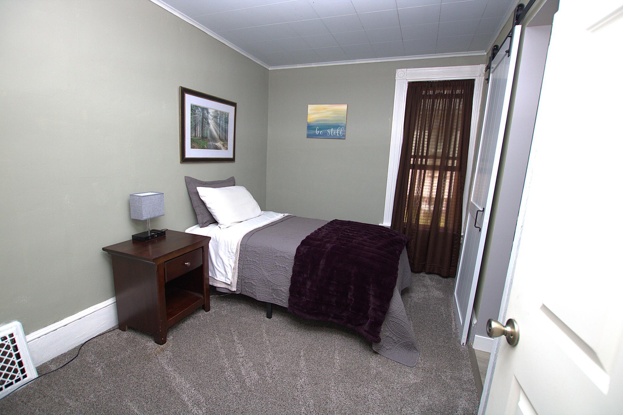 BEDROOM #1