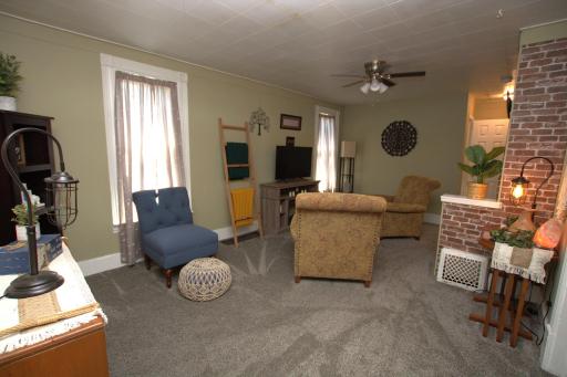 12X19 LIVING ROOM