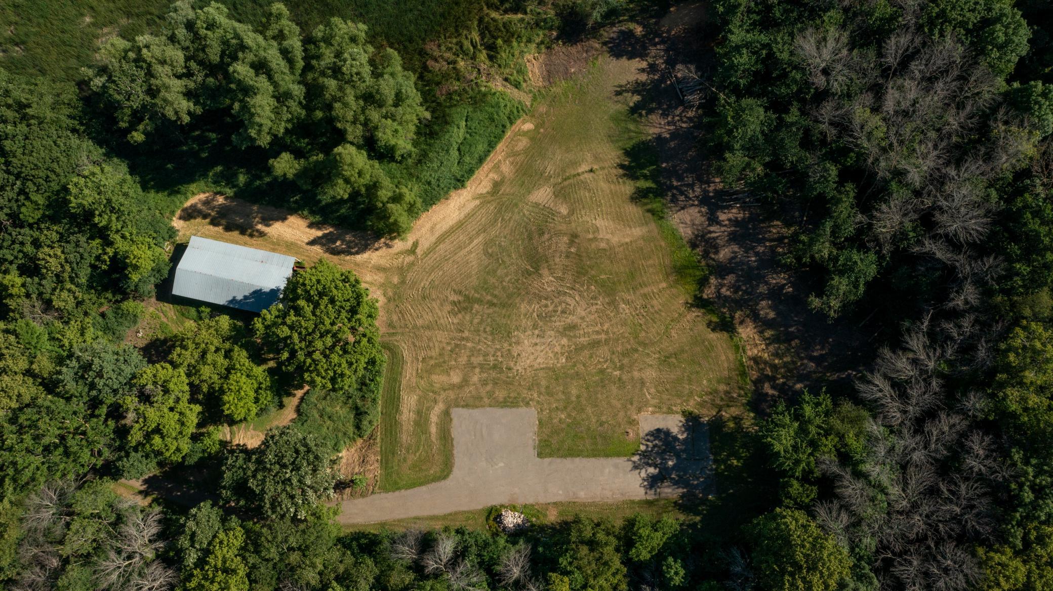 1625 Blackfoot Trail 4.jpg