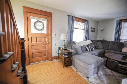 716 Lyndale Avenue, Morris, MN 56267