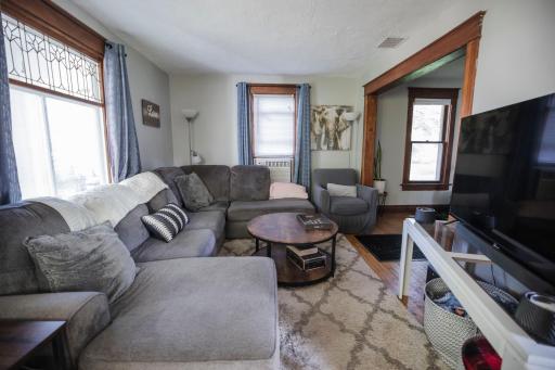 716 Lyndale Avenue, Morris, MN 56267