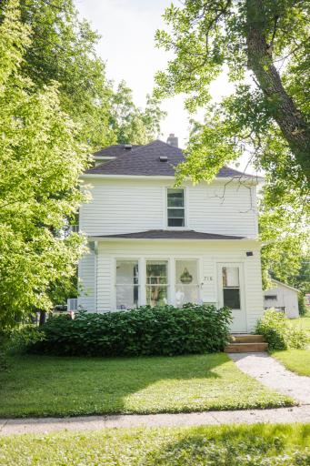 716 Lyndale Avenue, Morris, MN 56267