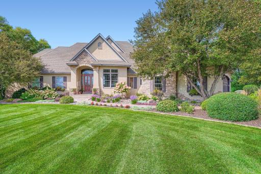Welcome to 6260 Broadview Dr!