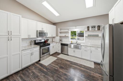 17077 Toronto Avenue SE, Prior Lake, MN 55372