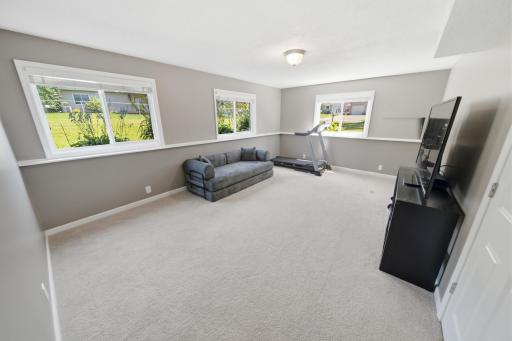 17077 Toronto Avenue SE, Prior Lake, MN 55372