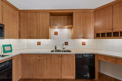 1225 Lasalle Avenue, 1307, Minneapolis, MN 55403
