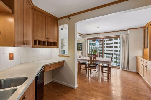 1225 Lasalle Avenue, 1307, Minneapolis, MN 55403