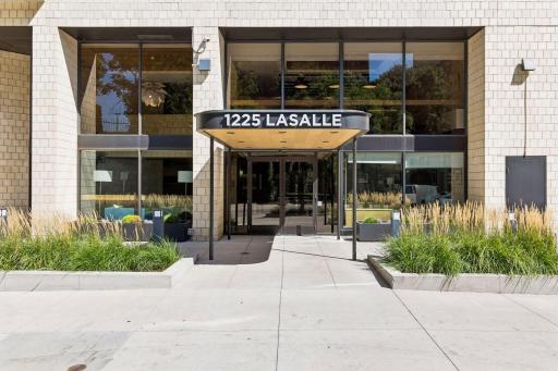 1225 Lasalle Avenue, 1307, Minneapolis, MN 55403