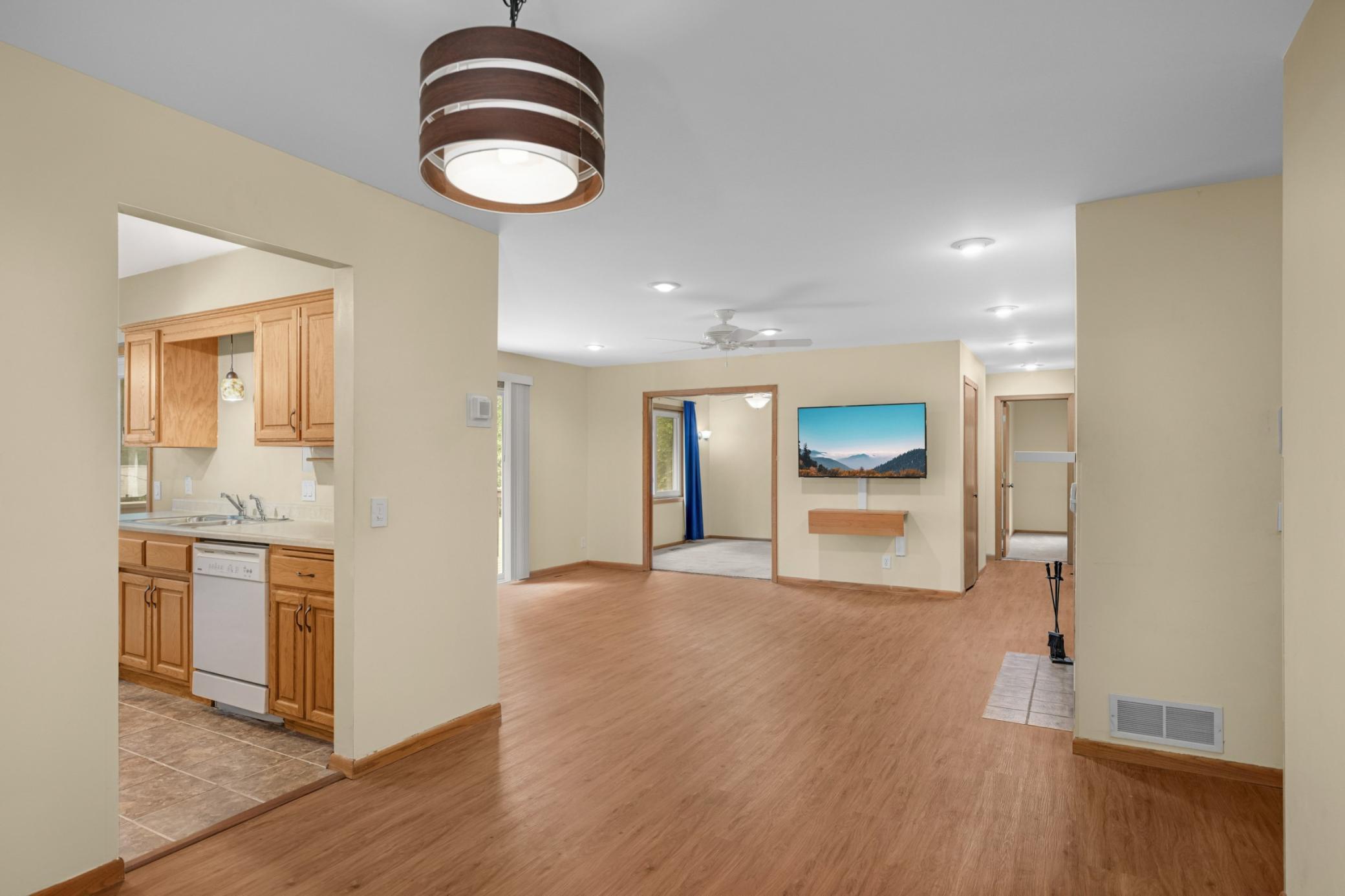 Nice open feeling...on this larger then usual upper condo unit. 1350 finished square