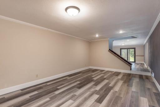 33385 Sibley Heights Lane, Le Sueur, MN 56058