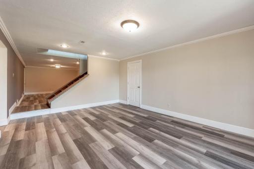 33385 Sibley Heights Lane, Le Sueur, MN 56058