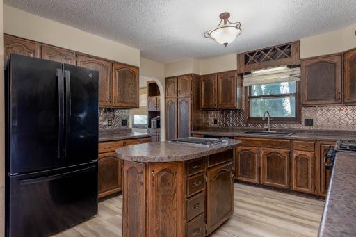 33385 Sibley Heights Lane, Le Sueur, MN 56058