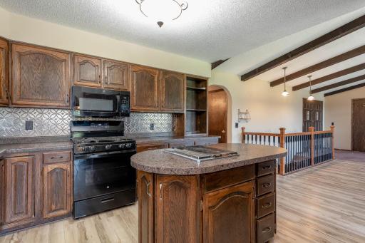33385 Sibley Heights Lane, Le Sueur, MN 56058