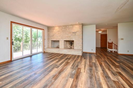 5 Living Room I.jpg