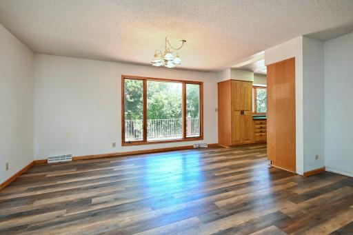 7 Dining Room.jpg