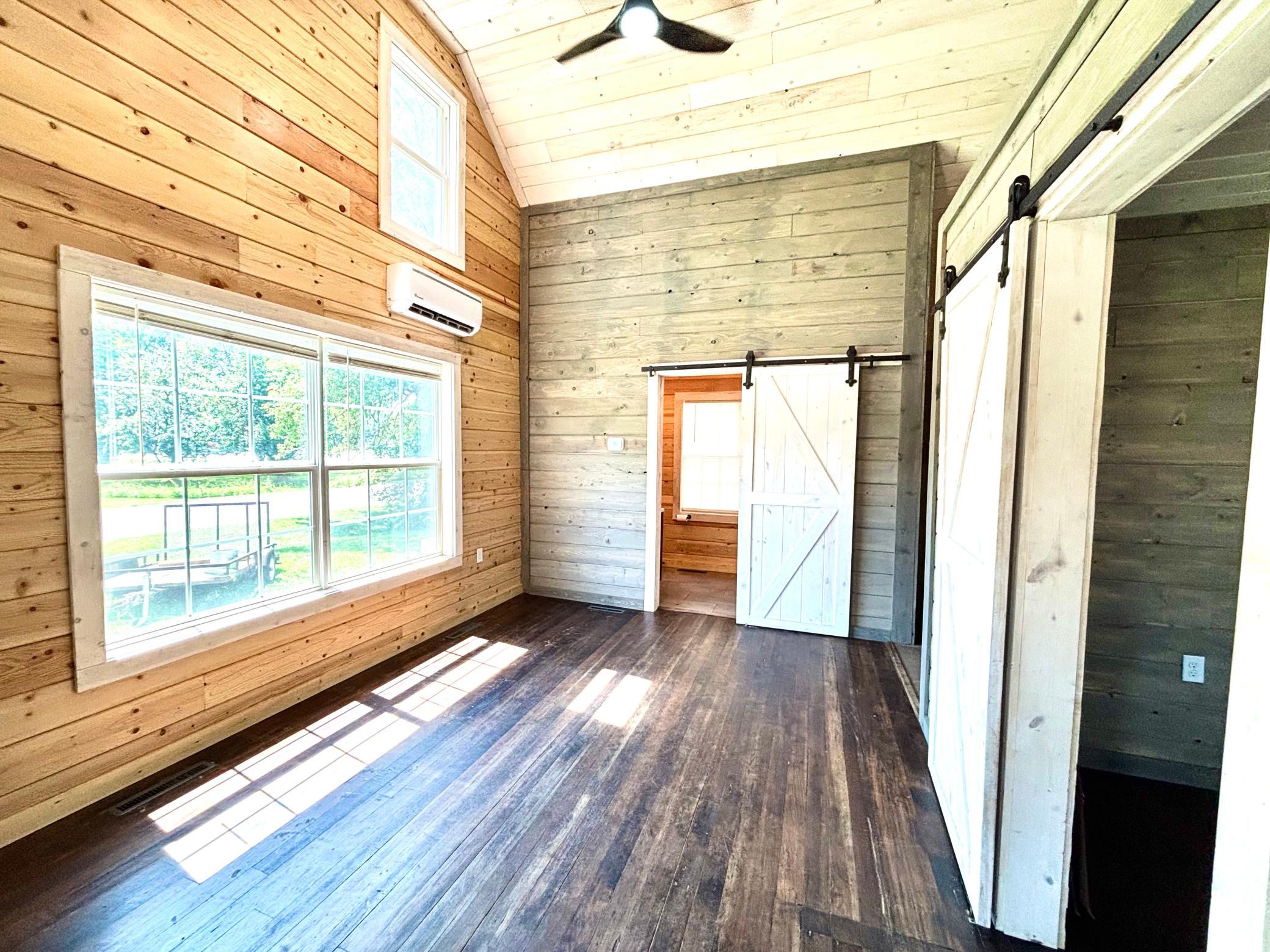 Living/Dining Area