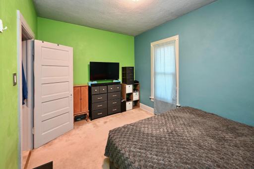 617 W Howard Street, Winona, MN 55987