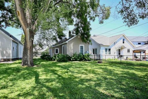 617 W Howard Street, Winona, MN 55987