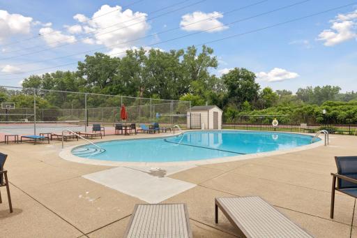 1304 W Medicine Lake Drive, 320, Minneapolis, MN 55441