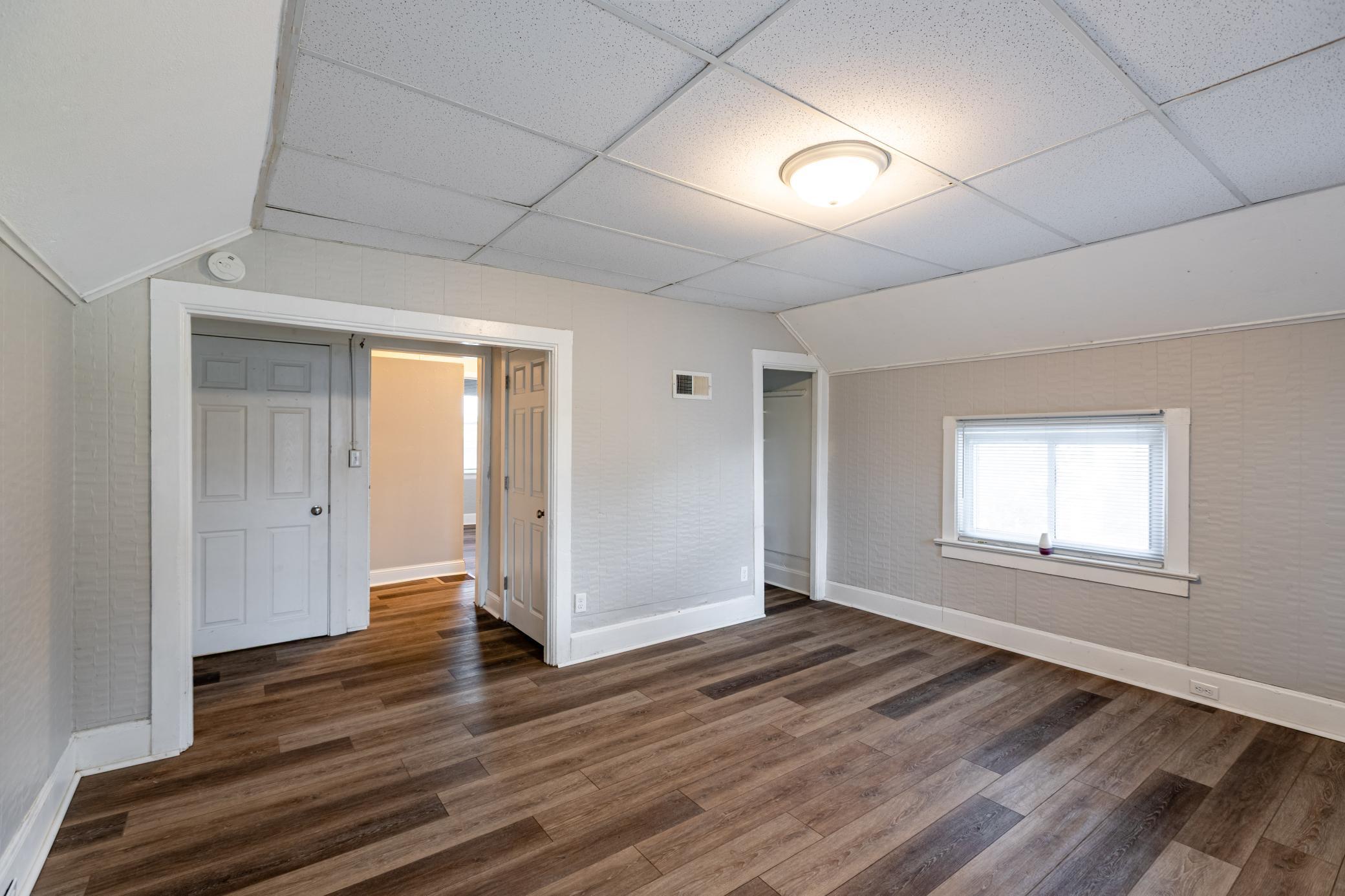 Bright and sun-filled spaces