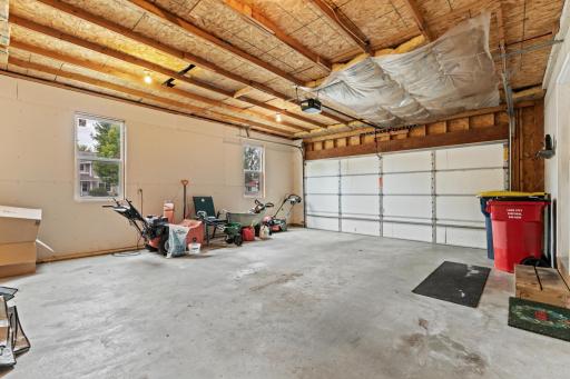805 3rd Avenue NE, Plainview, MN 55964