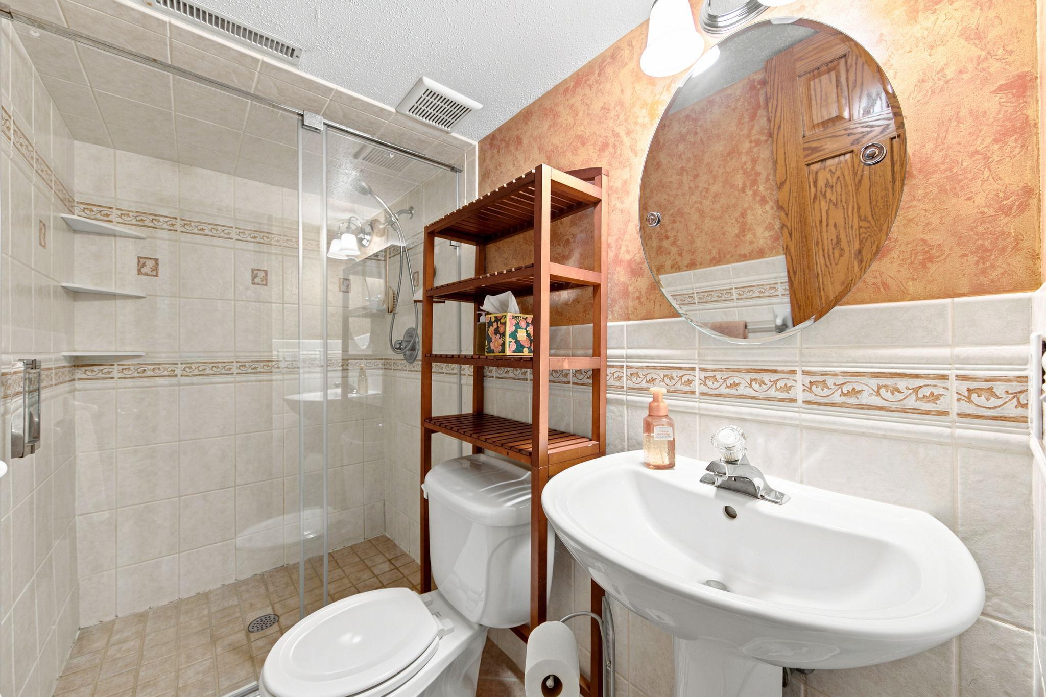 Lower level 3/4 bathroom.