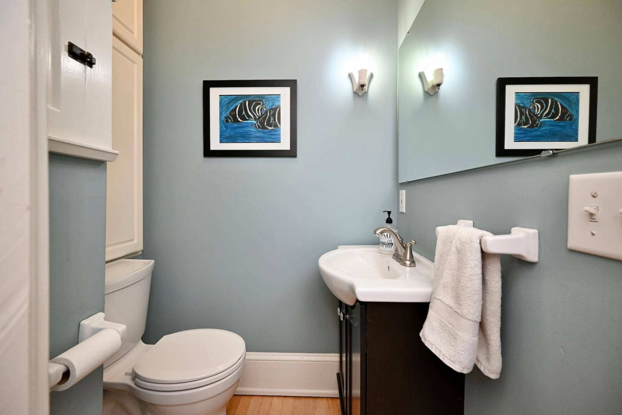 16 MF Half Bathroom.jpg