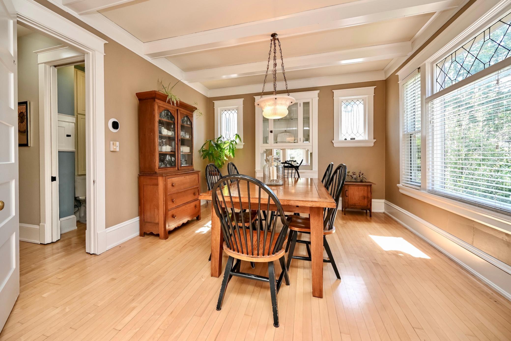 9 Formal Dining Room I.jpg