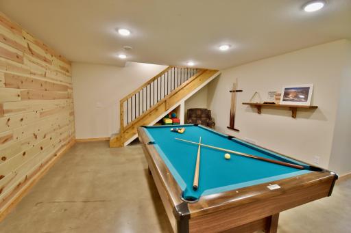 27302 Ridgewood Drive, Merrifield, MN 56465