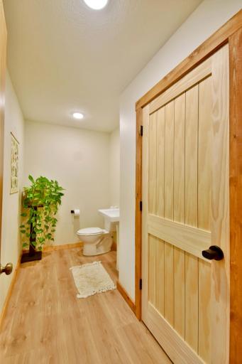 27302 Ridgewood Drive, Merrifield, MN 56465