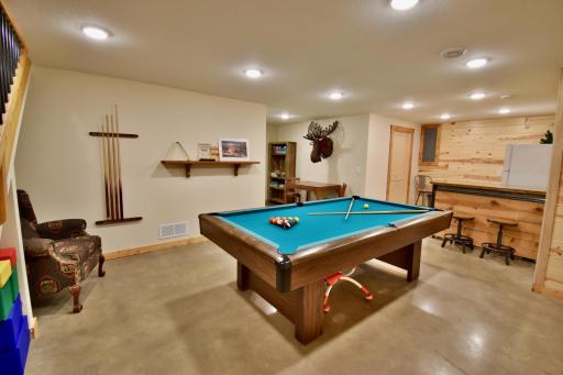 27302 Ridgewood Drive, Merrifield, MN 56465