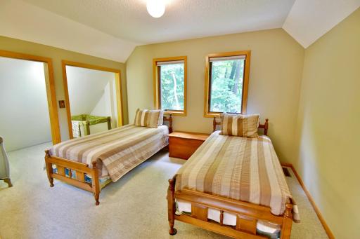 27302 Ridgewood Drive, Merrifield, MN 56465