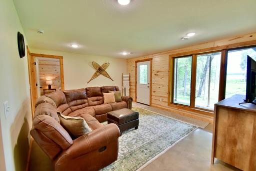 27302 Ridgewood Drive, Merrifield, MN 56465