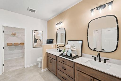 Luxurious owner's bathroom with double vanity