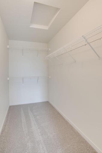6783 Belding Drive S, Fargo, ND 58104