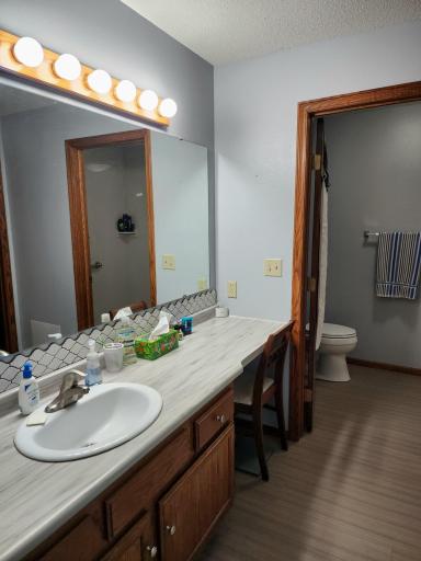 520 5th Street SW, 217, Willmar, MN 56201