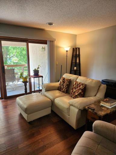 520 5th Street SW, 217, Willmar, MN 56201