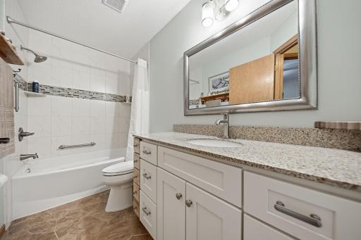 33-web-or-mls-DSC09788.jpg