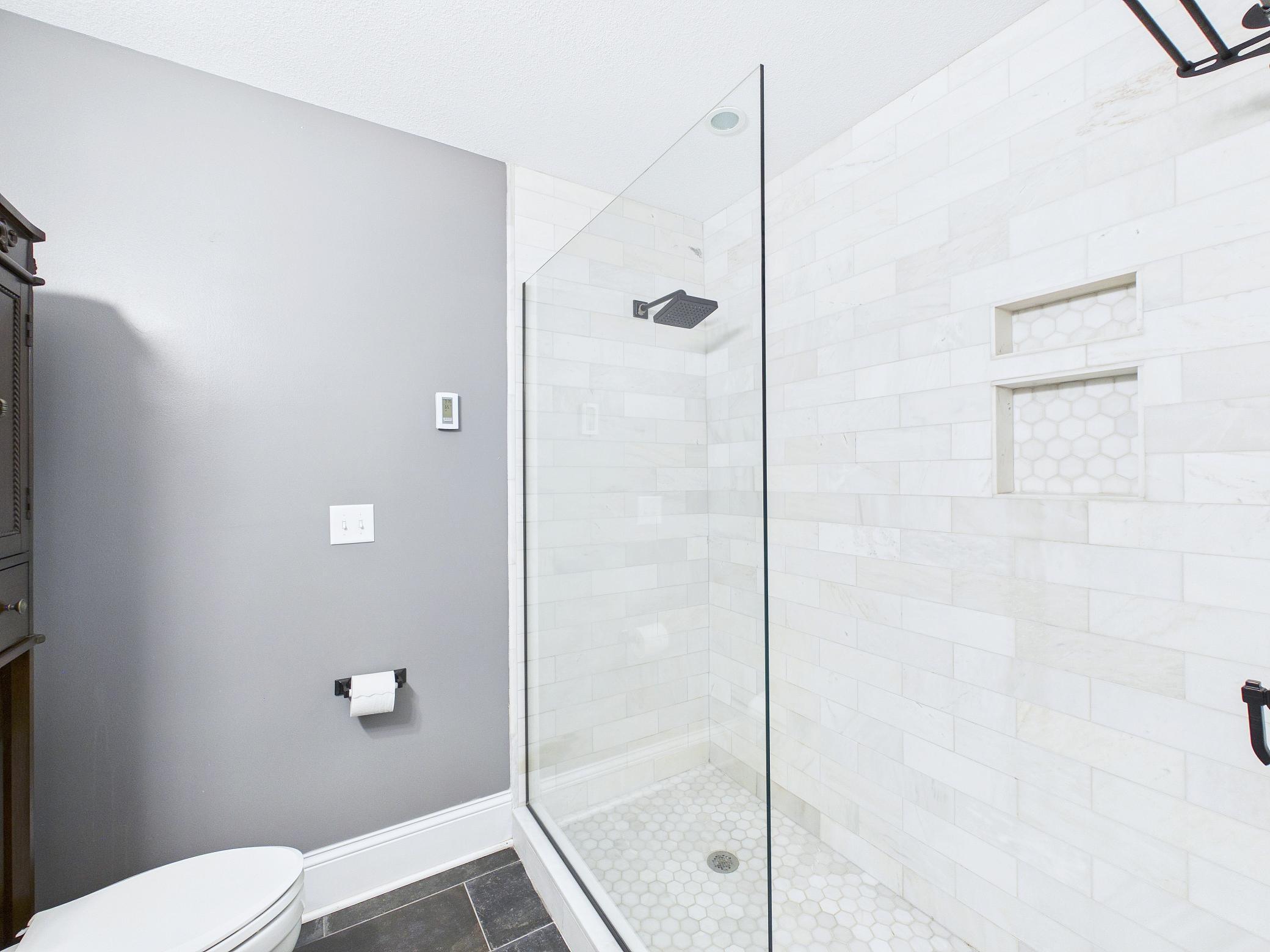 SHOWER.jpg