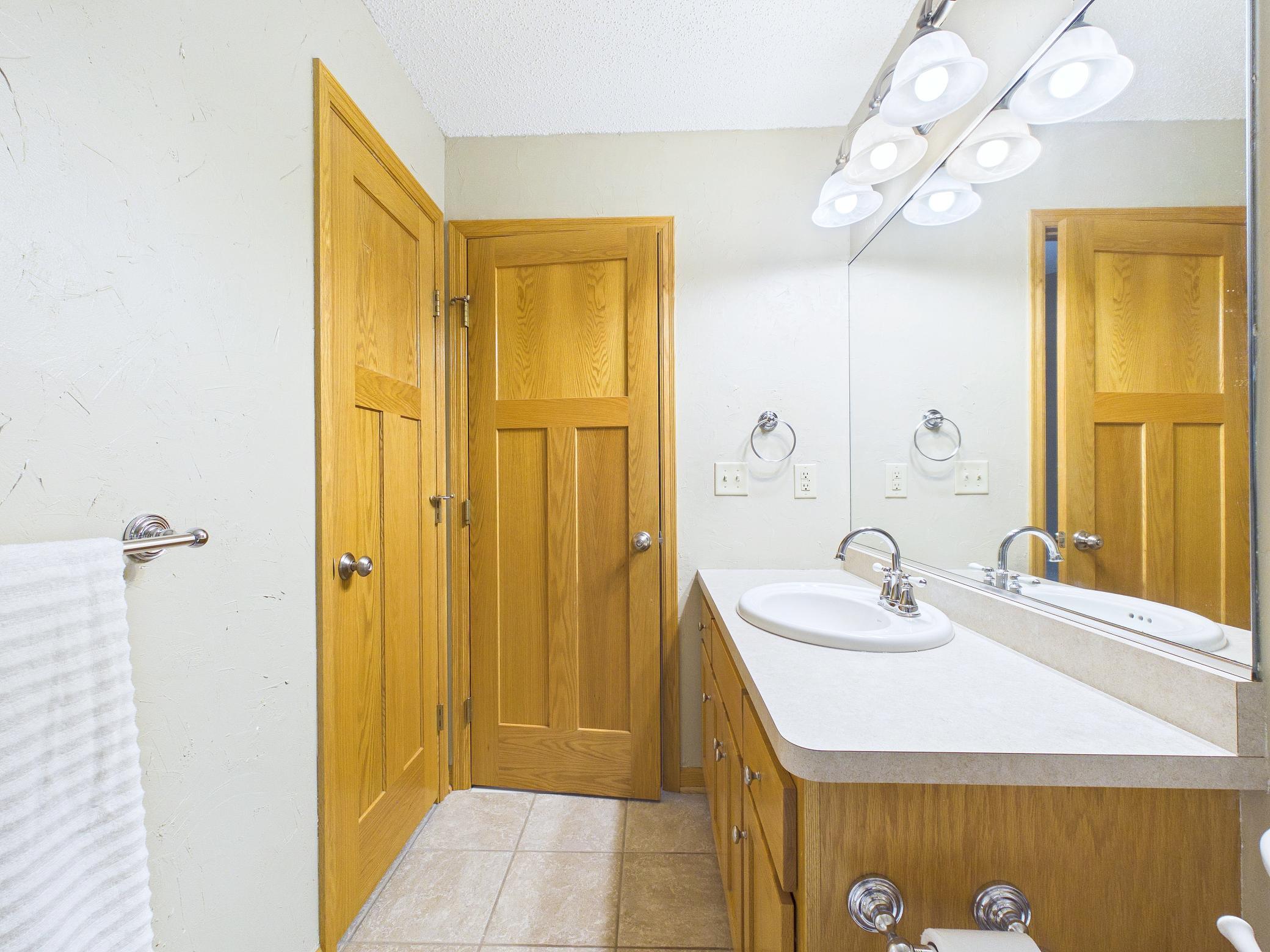 BATH 3.jpg