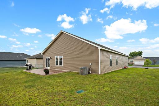 10188 Twin Lakes Parkway NW, Elk River, MN 55330