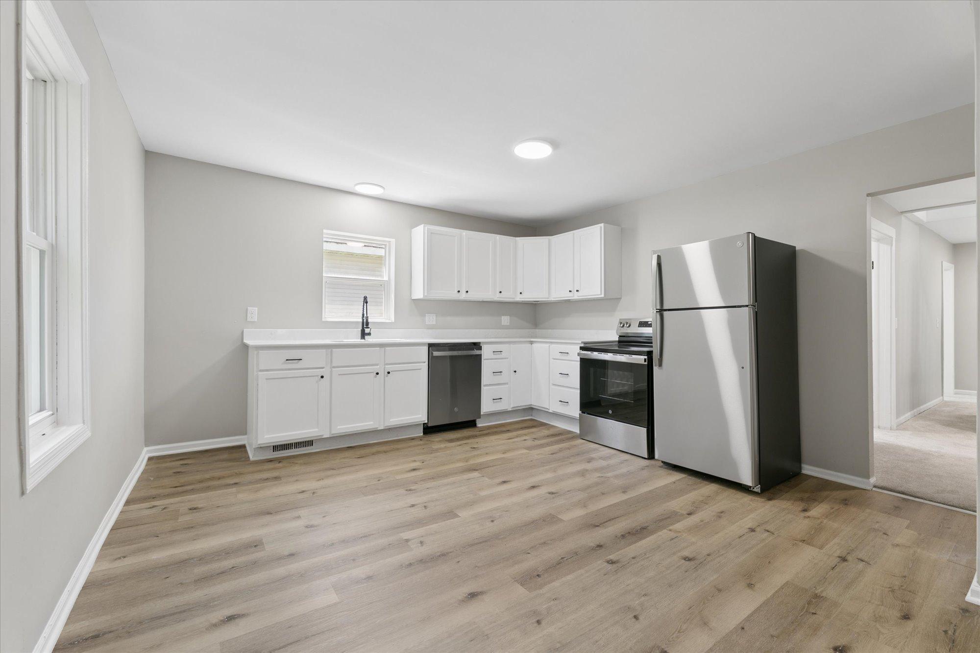 20-403 S Holcombe Ave, Litchfield, MN 55355_21.jpg