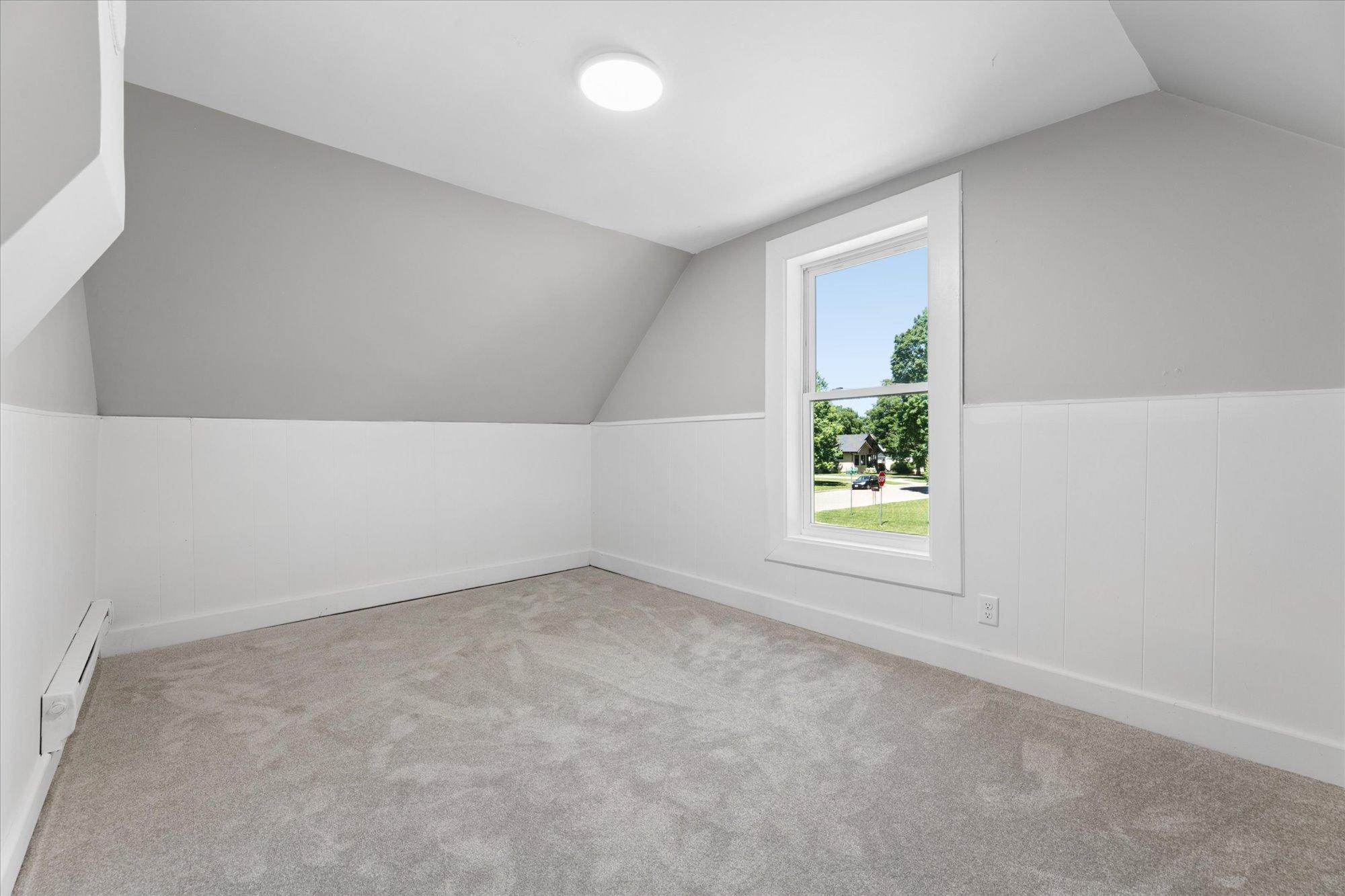 25-403 S Holcombe Ave, Litchfield, MN 55355_26.jpg