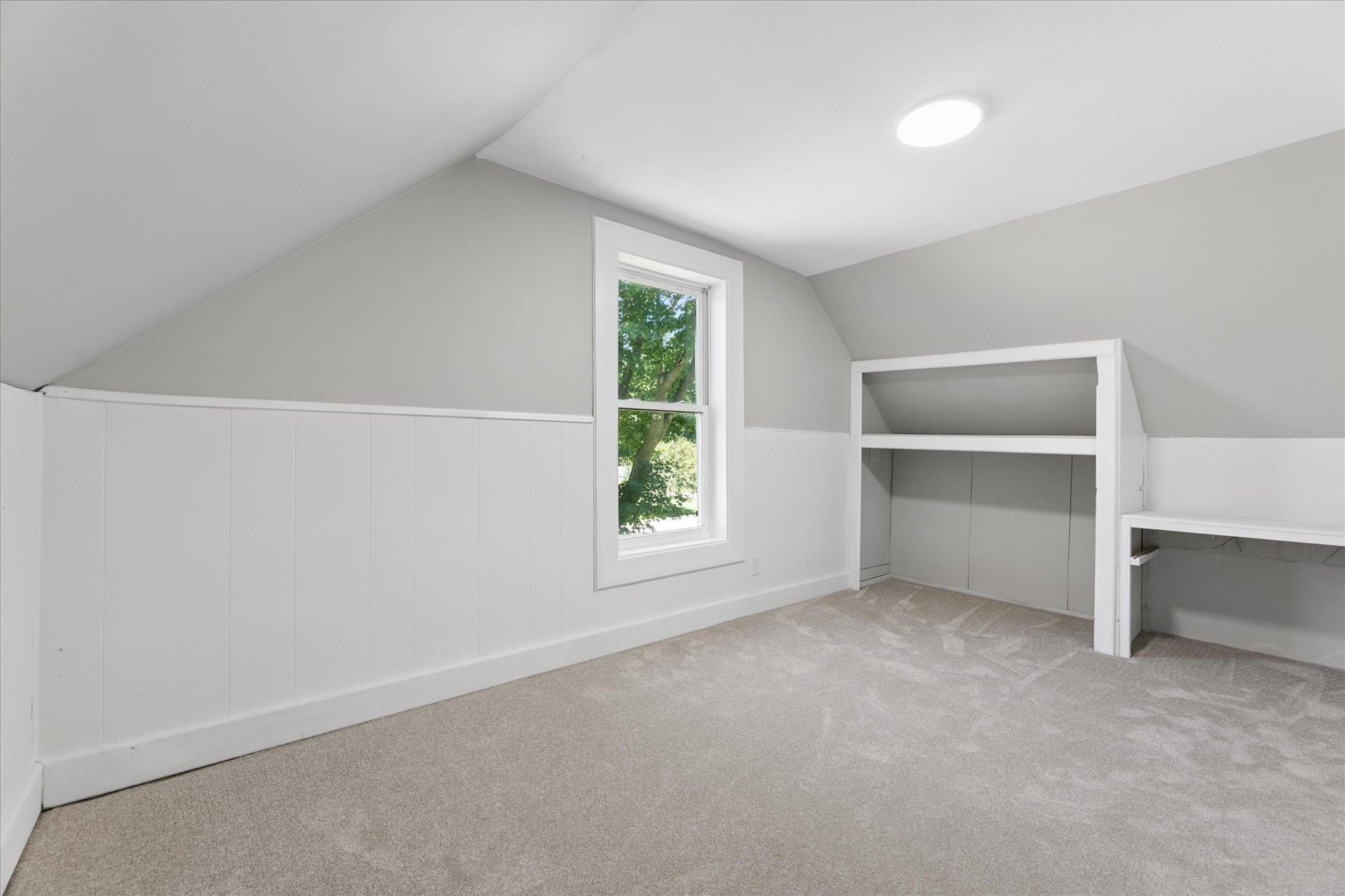 24-403 S Holcombe Ave, Litchfield, MN 55355_25.jpg