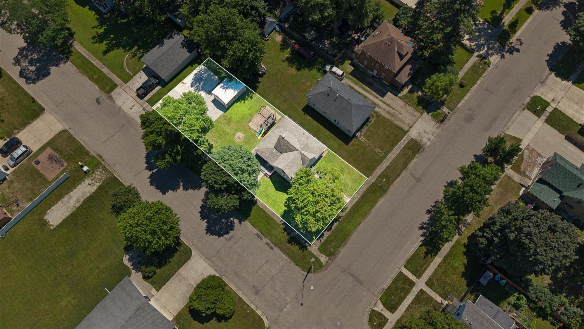 30-403-S-Holcombe-Ave,-Litchfield,-MN--55355_03_2.jpg