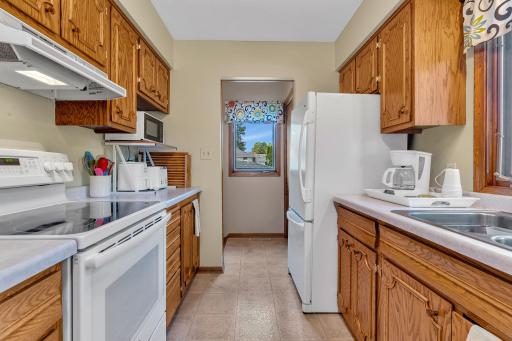 920 Meadow Lane, Willmar, MN 56201