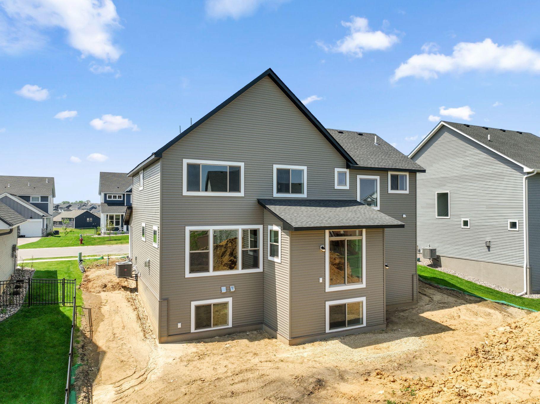 Large yard, windows with great views.