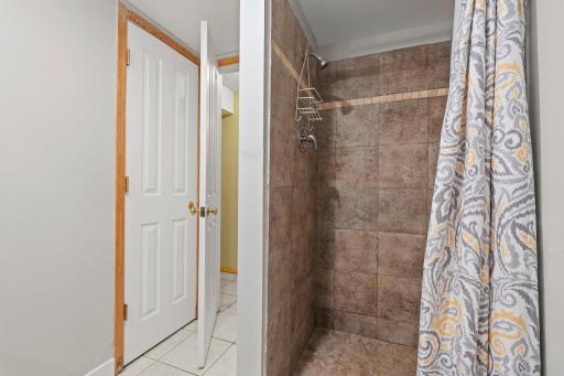 68-web-or-mls-16249 Xenia St NW-368.jpg