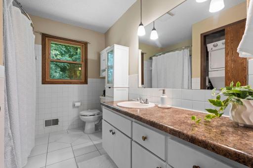 37-web-or-mls-16249 Xenia St NW-213.jpg